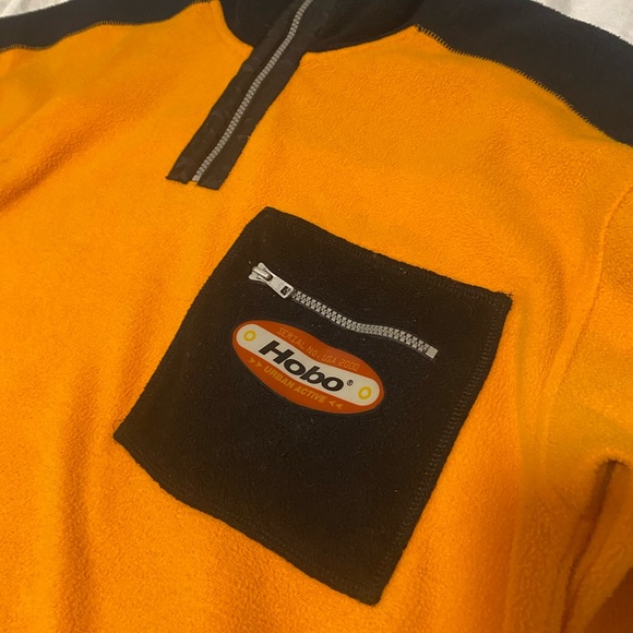 Vintage Hobo Fleece - Picture 8 of 8